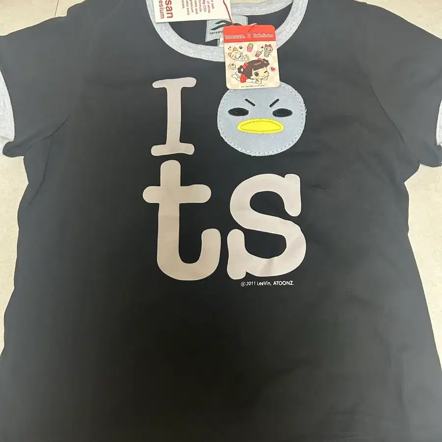 탄산 마그네슘 반팔티 블랙 안녕자두야 꼬꼬