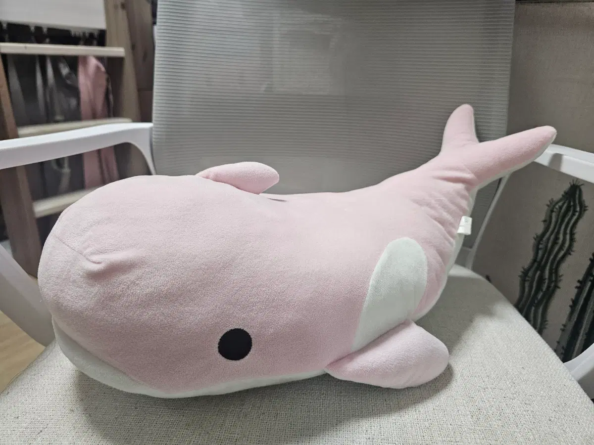 핑크 고래 인형