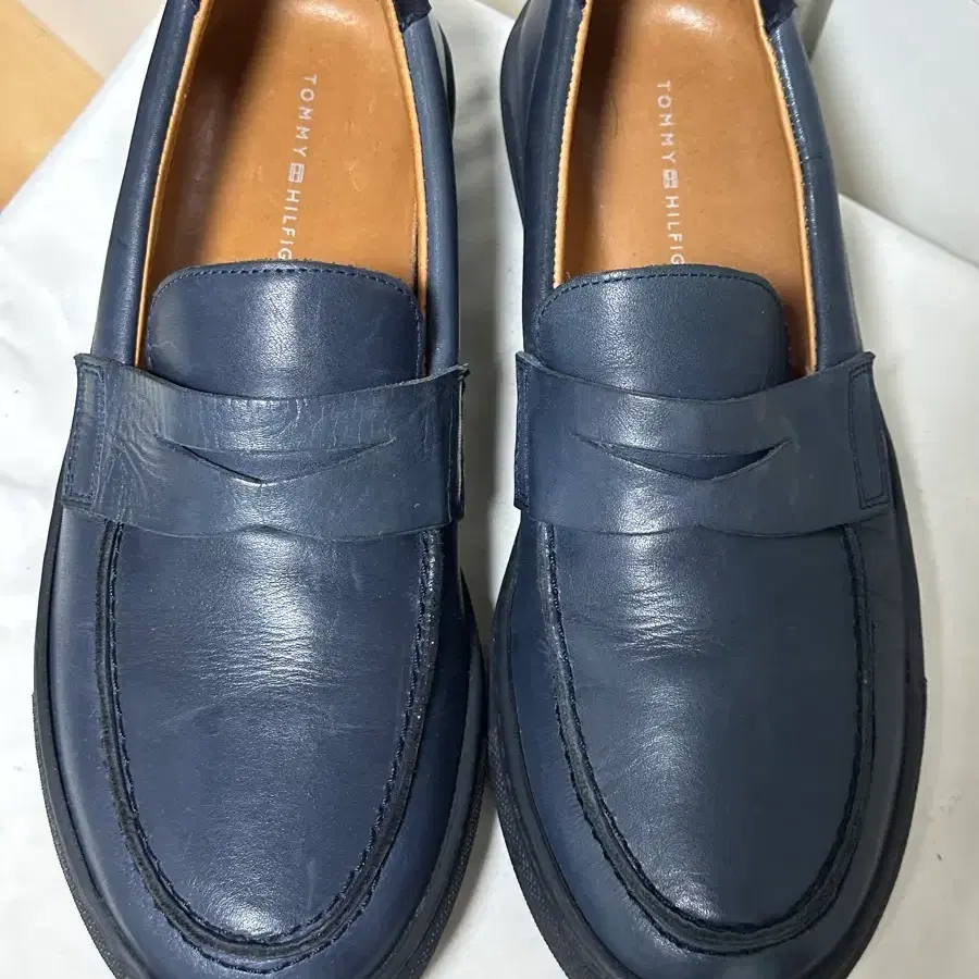 Tommy Hilfiger 포르투갈산 네이비 블루 페니 로퍼 캐주얼 가죽 구두
