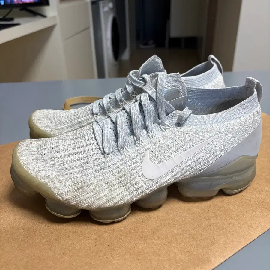 나이키 베이퍼맥스 2 260