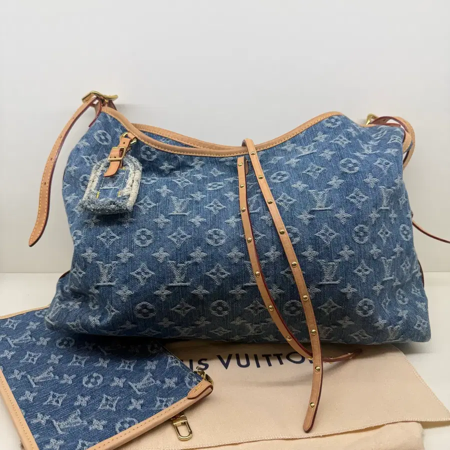 루이비통 LV 리믹스 캐리올 MM 데님 모노그램 숄더백
