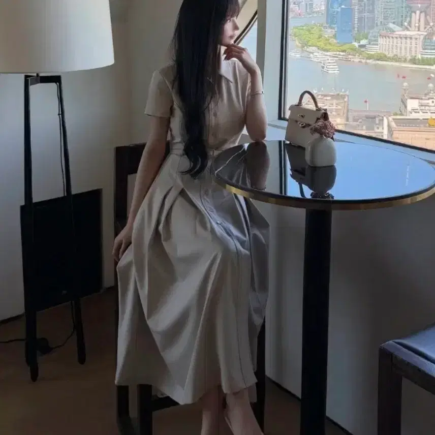 메이윤 프리미엄 더블 플리츠 셔츠드레스 베이지