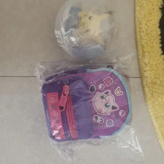 포켓몬스터 푸린 파우치 키링 + 피카츄 폴라로이드 키링