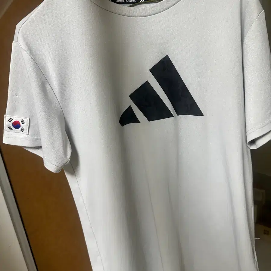 아디다스 상비반팔