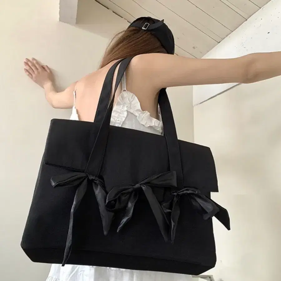 쏠띵즈 발레코어 리본 숄더백