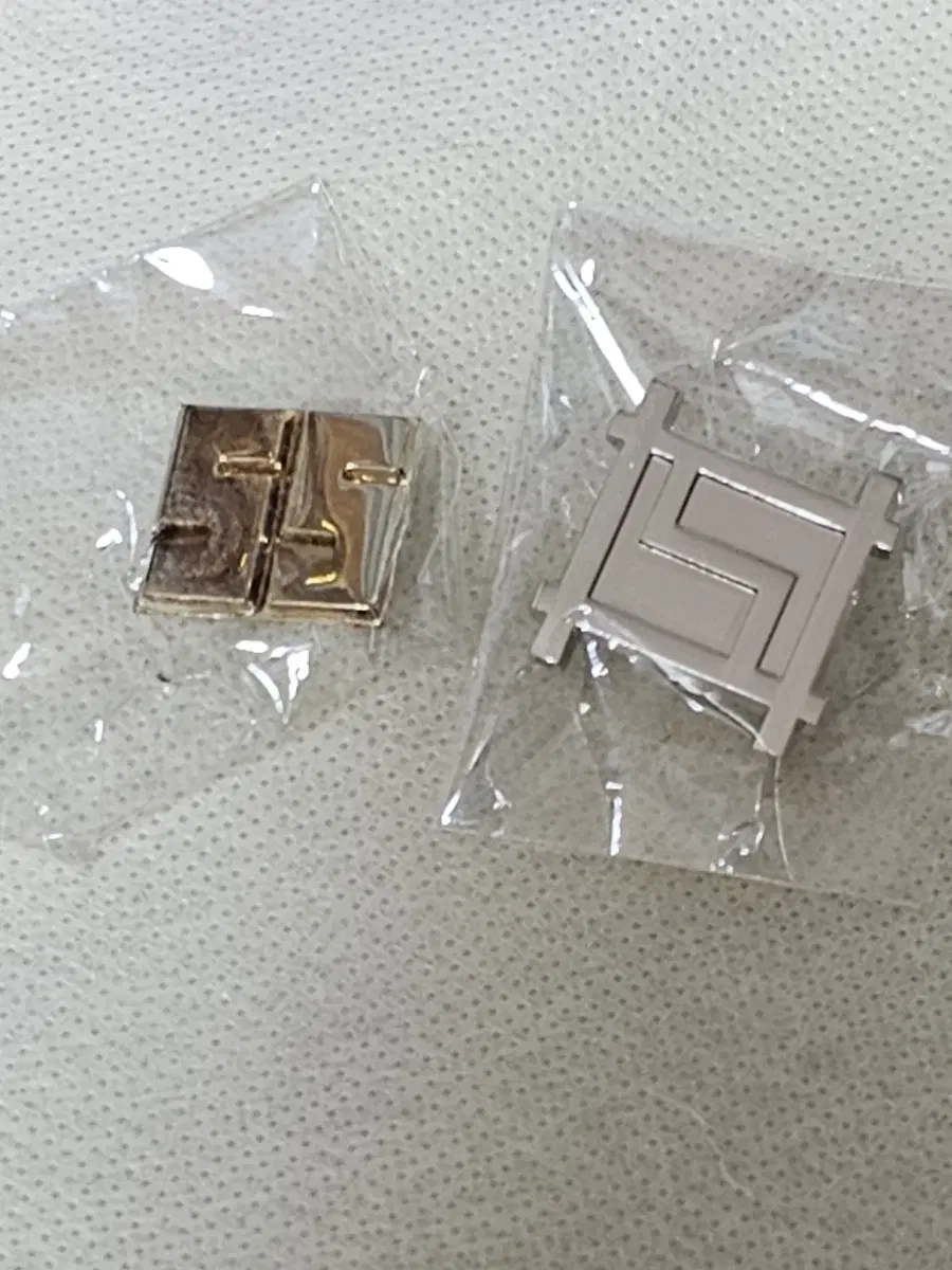 단간론파 상징 심볼 뱃지 핀 배지 슈단 뉴단 코마에다 미래기관