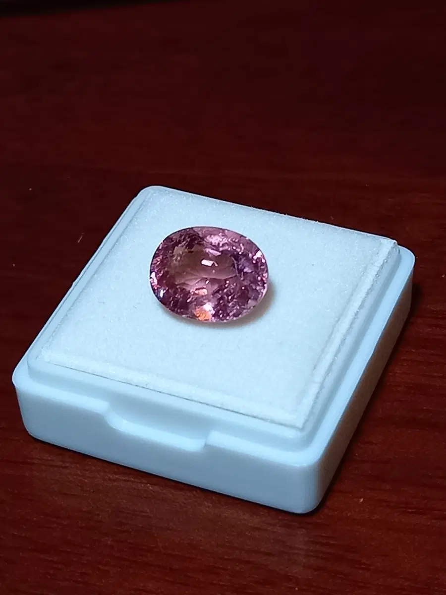 루벨라이트 3.7ct