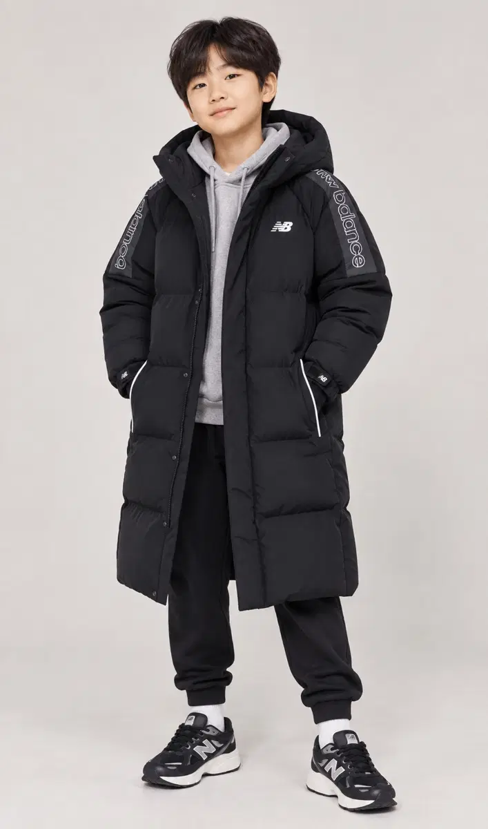 145사이즈 뉴발란스 덕다운 롱. 패딩 블랙 정품