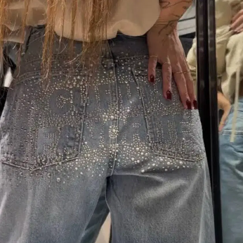 새제품 자라 ZARA 스트레이트 글리터 진 청바지
