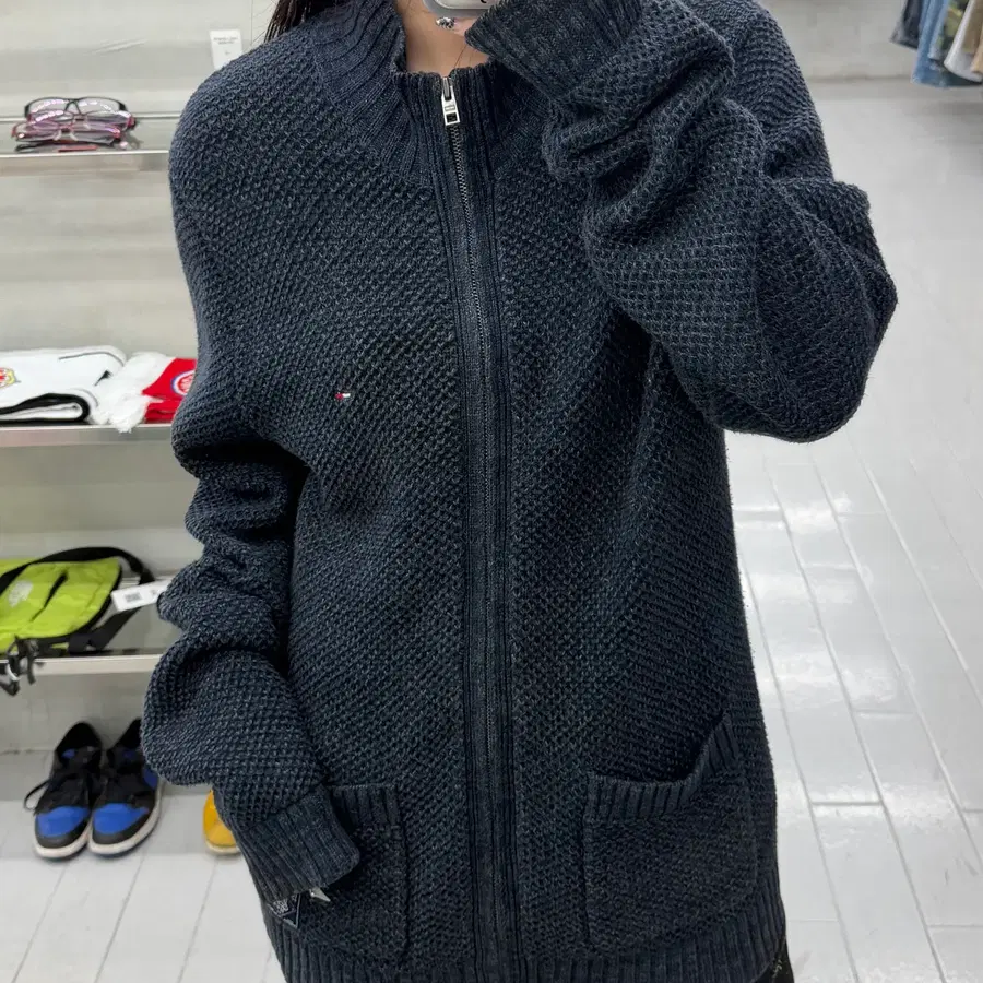 (L) 타미힐피거 클래식 와플 스티치 니트 집업 가디건