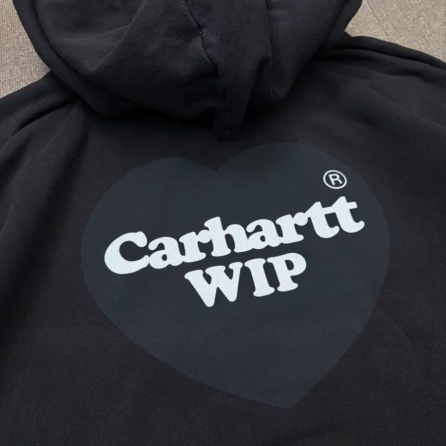 carhartt wip Hooded Heart Sweat 칼하트 하트 풀오버 후드