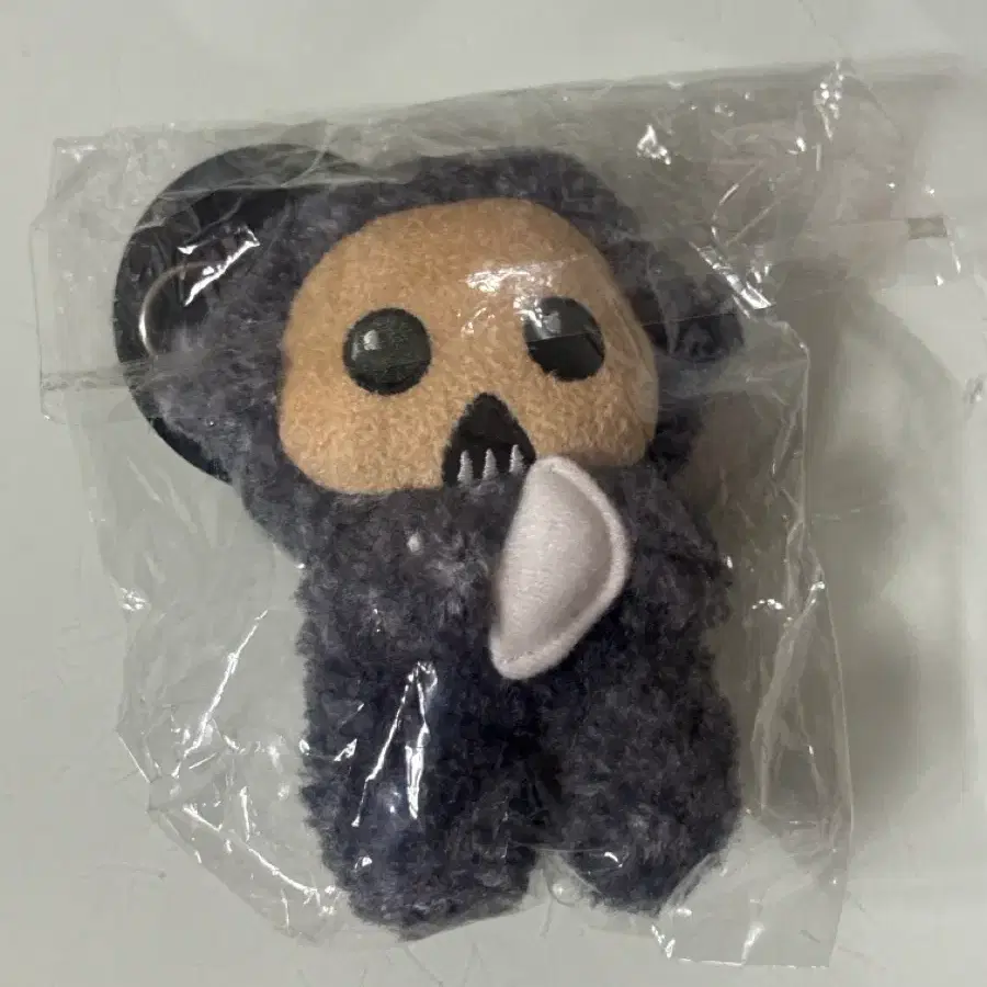 동궁 꺼먹살이 인형 키링 넷플릭스 시사회 굿즈