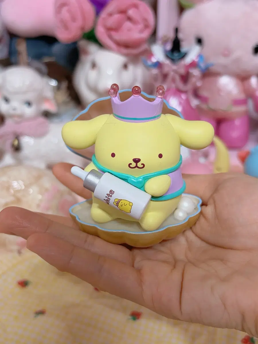 산리오) 팝마트 뷰티 폼폼푸린 진주에센스 피규어