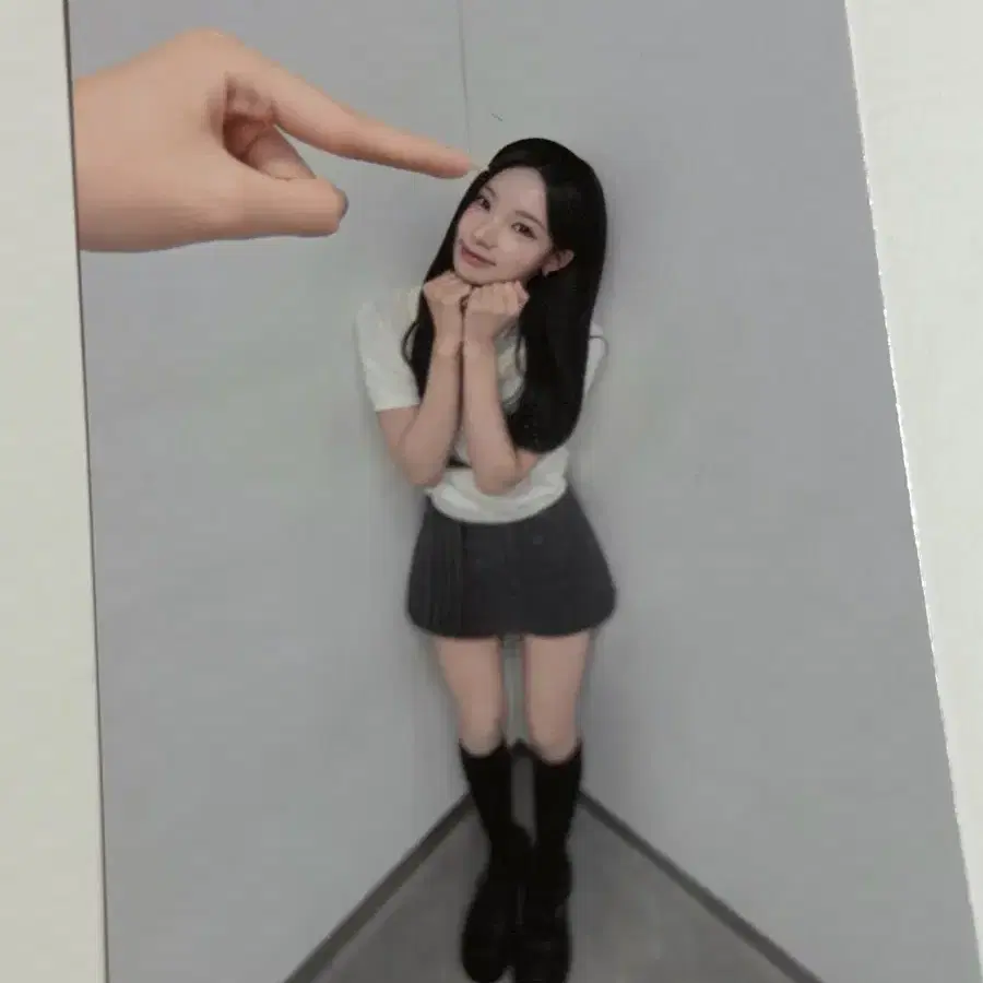 리센느 원이 팝업 포카 5만원 뱃지 더현대 증사 원이 리브 메이 미나미 제나