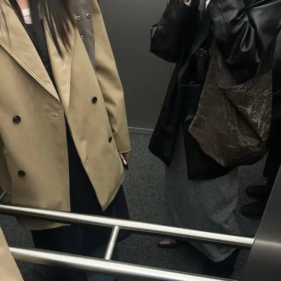 뮤로우 LEATHER OVERSIZE JACKET_Black