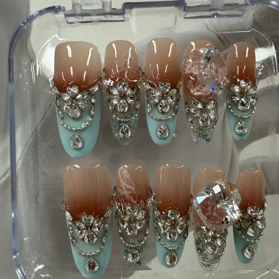 수제네일팁