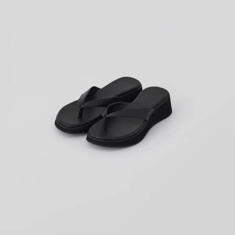 타낫 쪼리 Platform flip-flops (black)