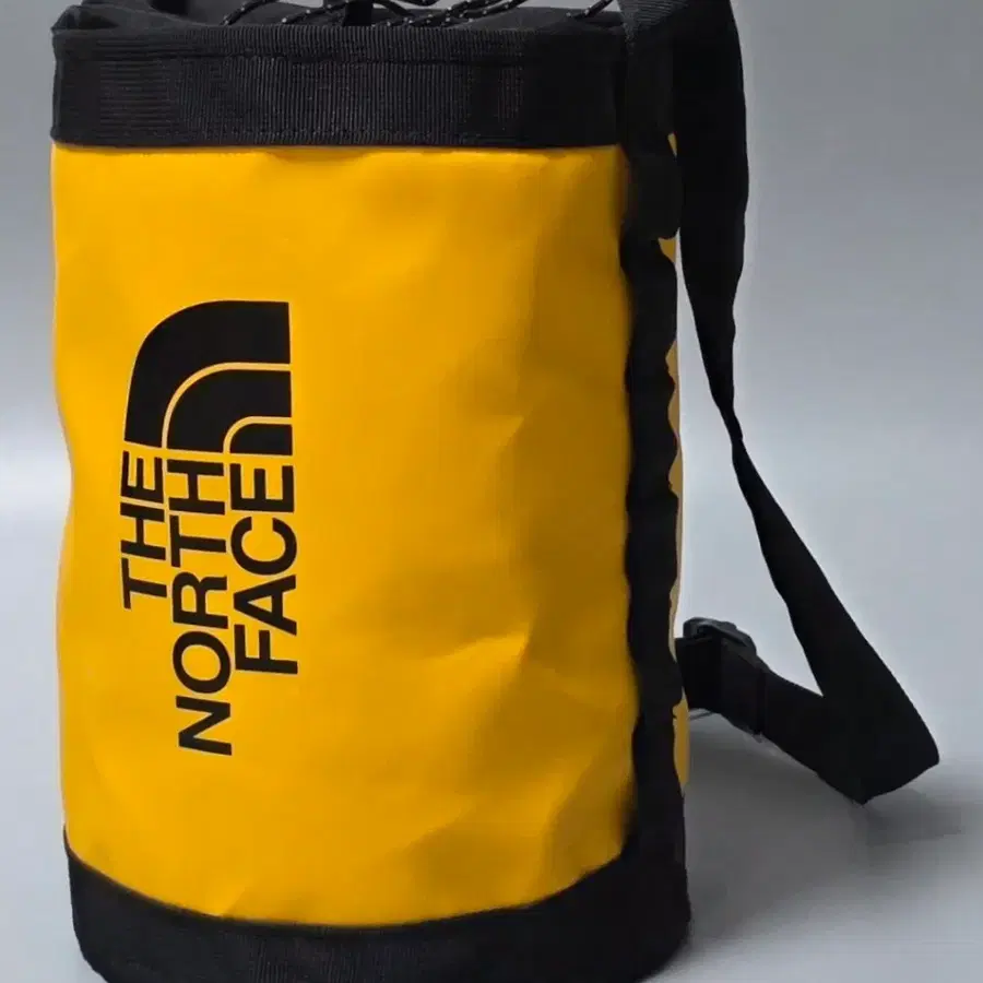 노스페이스 North Face 익스플로어 버킷 백 8L 크로스/숄더