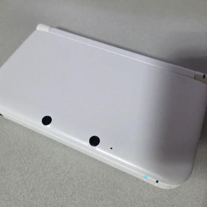 닌텐도 3DS XL 화이트 S급