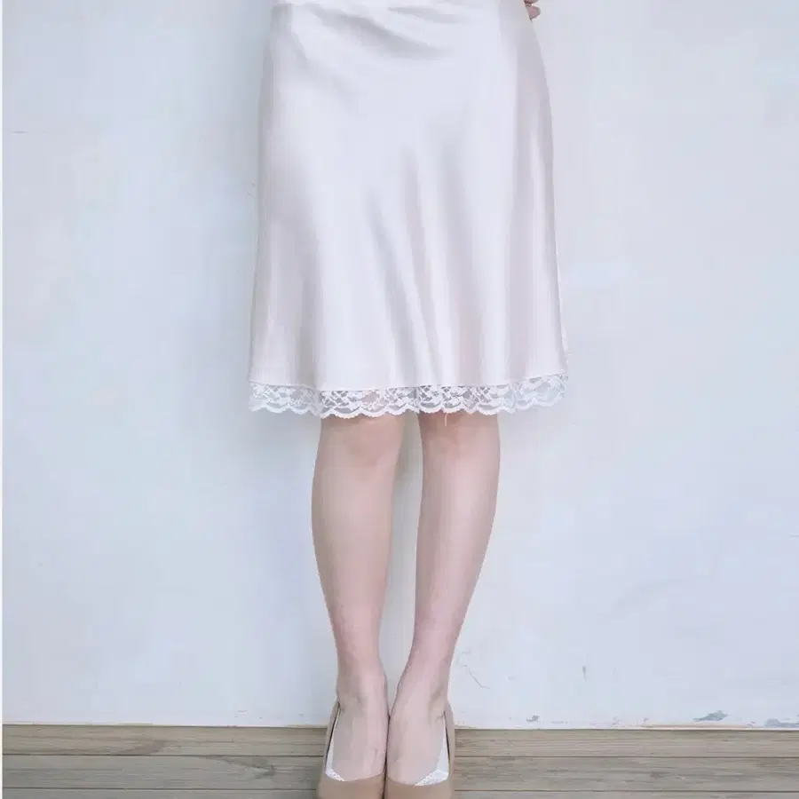 레이즈미야 클레어 레이스 미디 스커트 피치 핑크