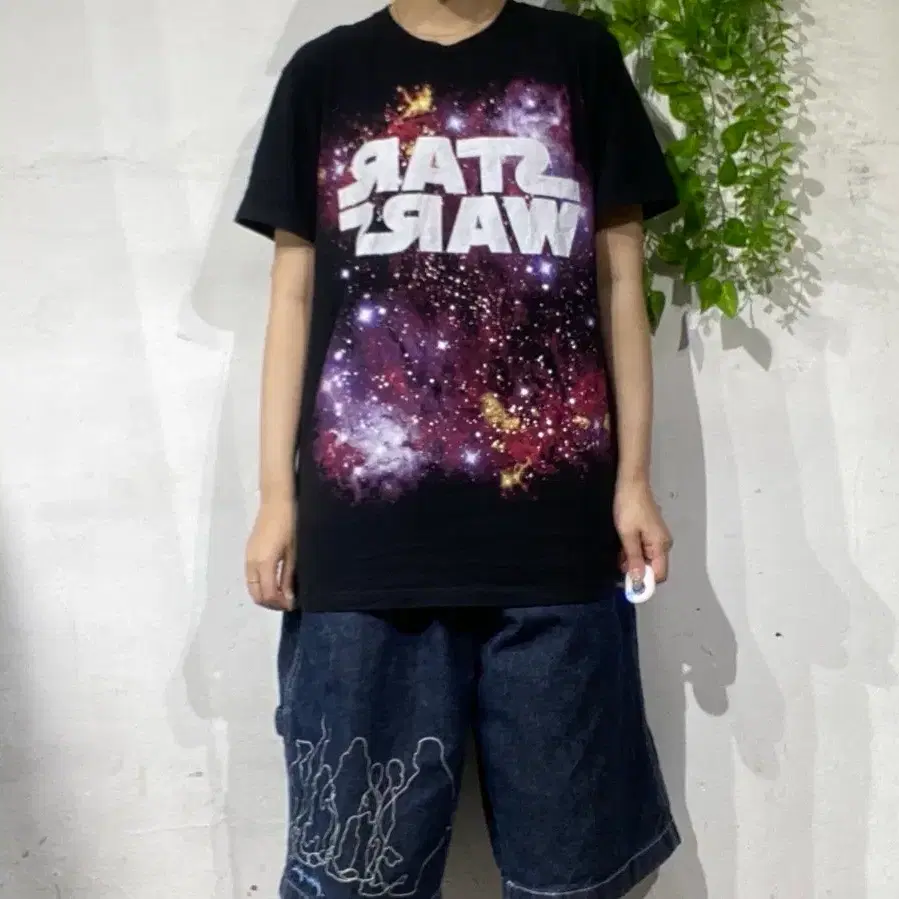 스타워즈 Star Wars 오피셜 갤럭시 네뷸라 성운 그래픽 반팔 티셔츠 M