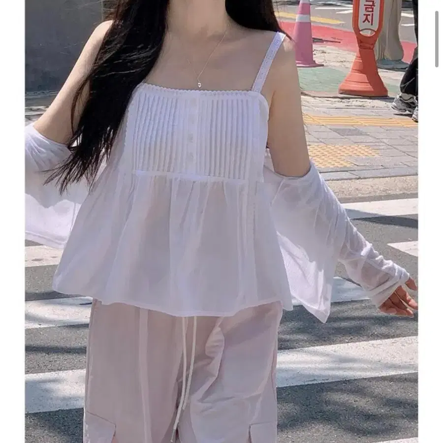 나시 블라우스 화이트