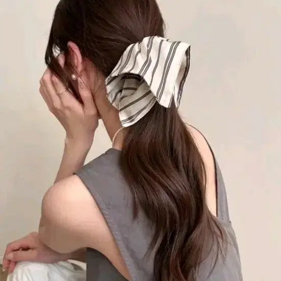실키 스트라이프 네모 스크런치 헤어곱창