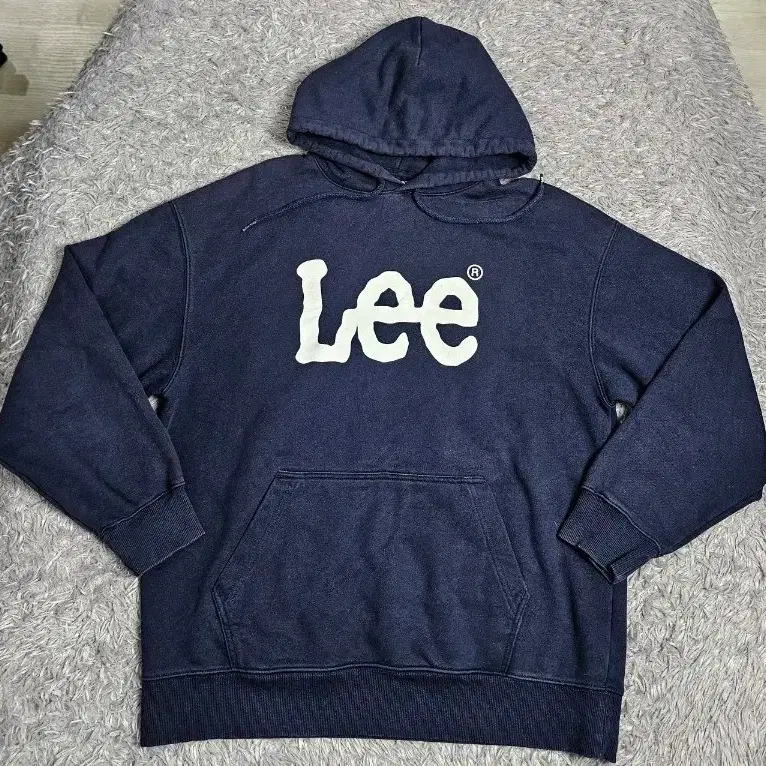 (Y2)리 LEE 맨투맨 네이비 M