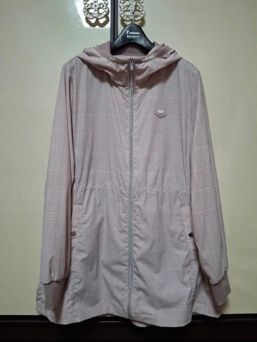 DKNY GOLF 바람막이 66날씬77