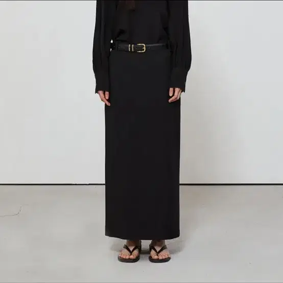 노티아 H라인 스커트