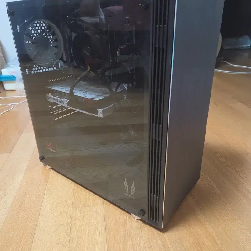 라이젠5 3600 GTX1660 16GB 게이밍 컴퓨터 팔아요