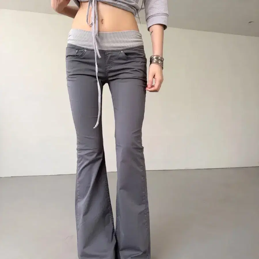 Ootj 로우라이즈 셔링밴딩 부츠컷 팬츠 (여름원단) *폴드오버
