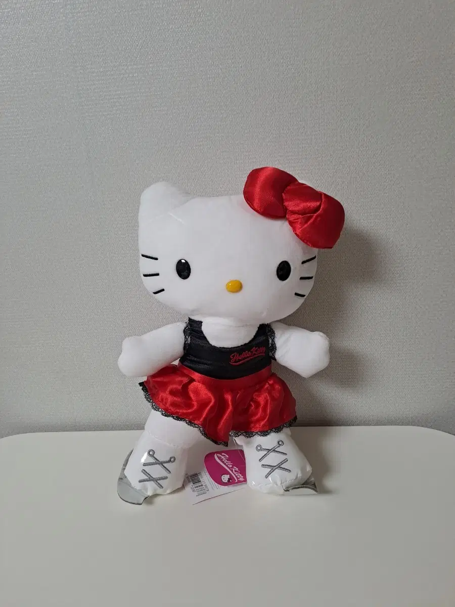 산리오 키티 인형 중형