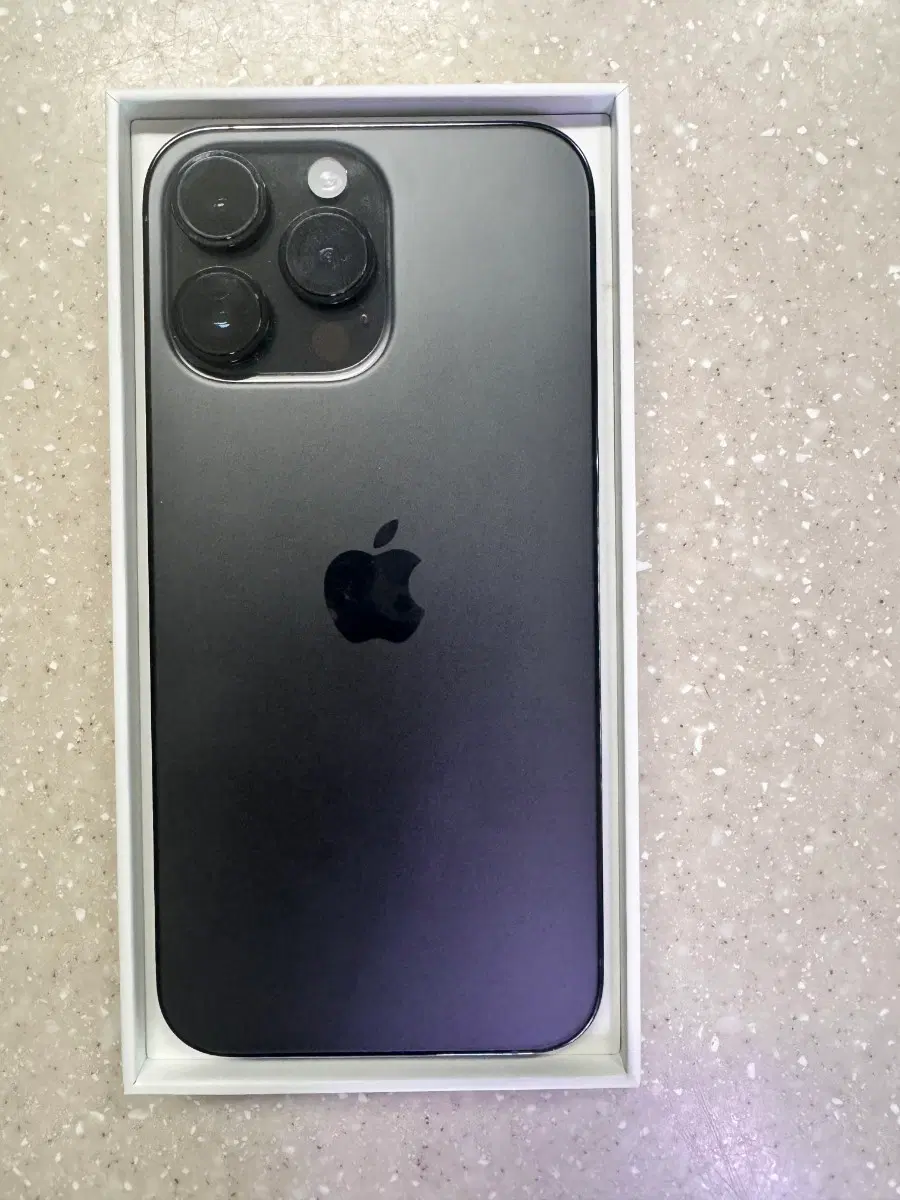 아이폰 14 프로 맥스 스페이스 블랙 256GB