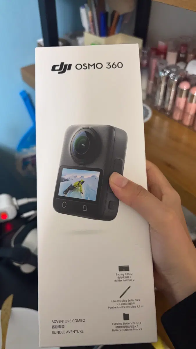 DJI Osmo 360 어드벤처 콤보 <-> 오즈모 포켓 4