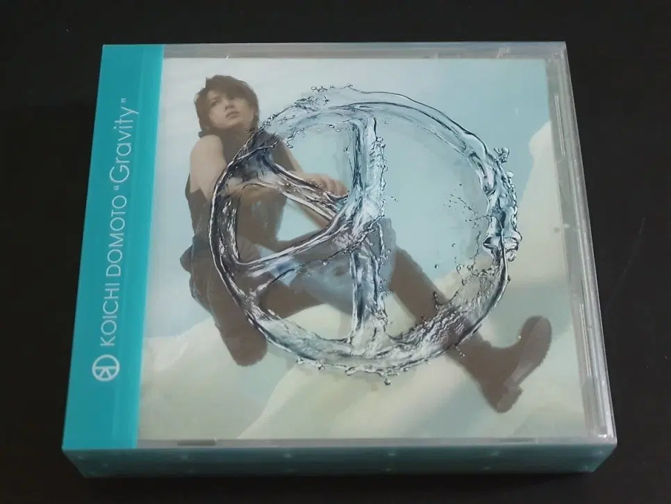 도모토 코이치 3집 앨범 Gravity (CD+DVD) 한정반 킨키키즈