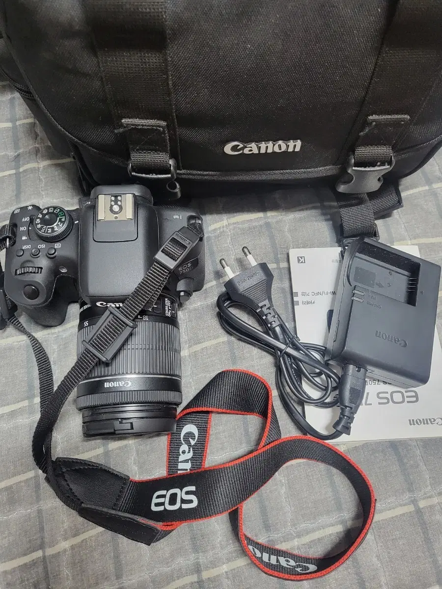 캐논 EOS 750D 카메라