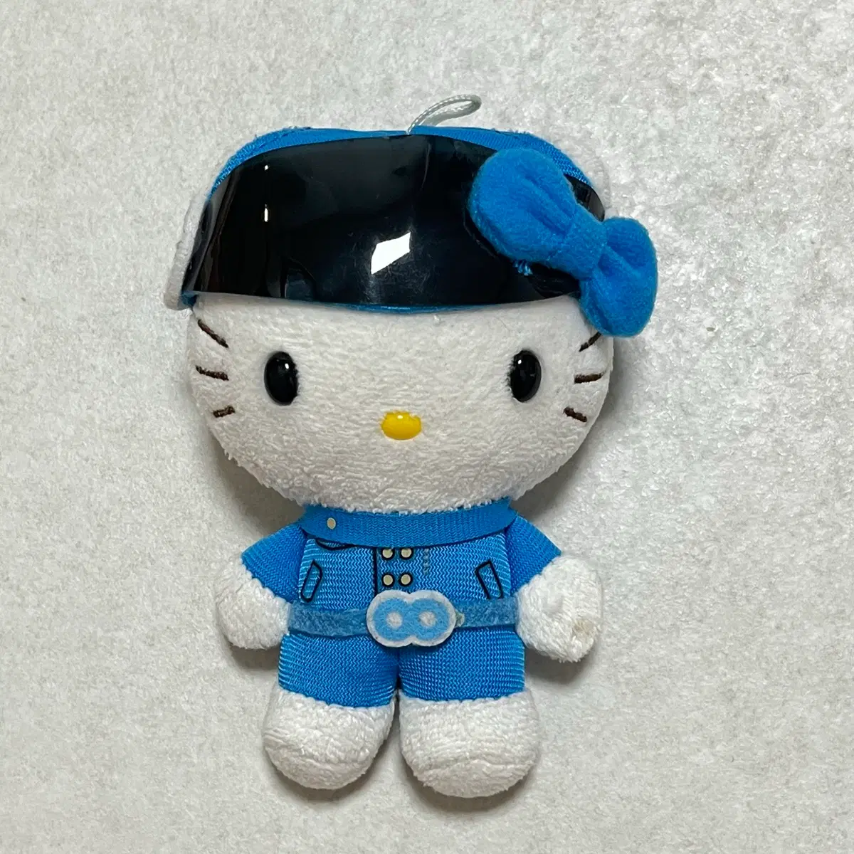 영상 O ) 헬로키티 에잇레인저 키링 산리오