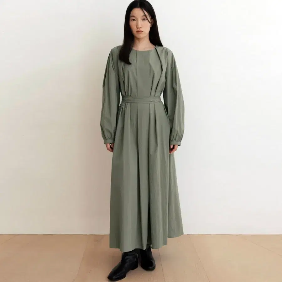 비뮤즈(b.muse) 베뉴엣 벨르크원피스 새상품