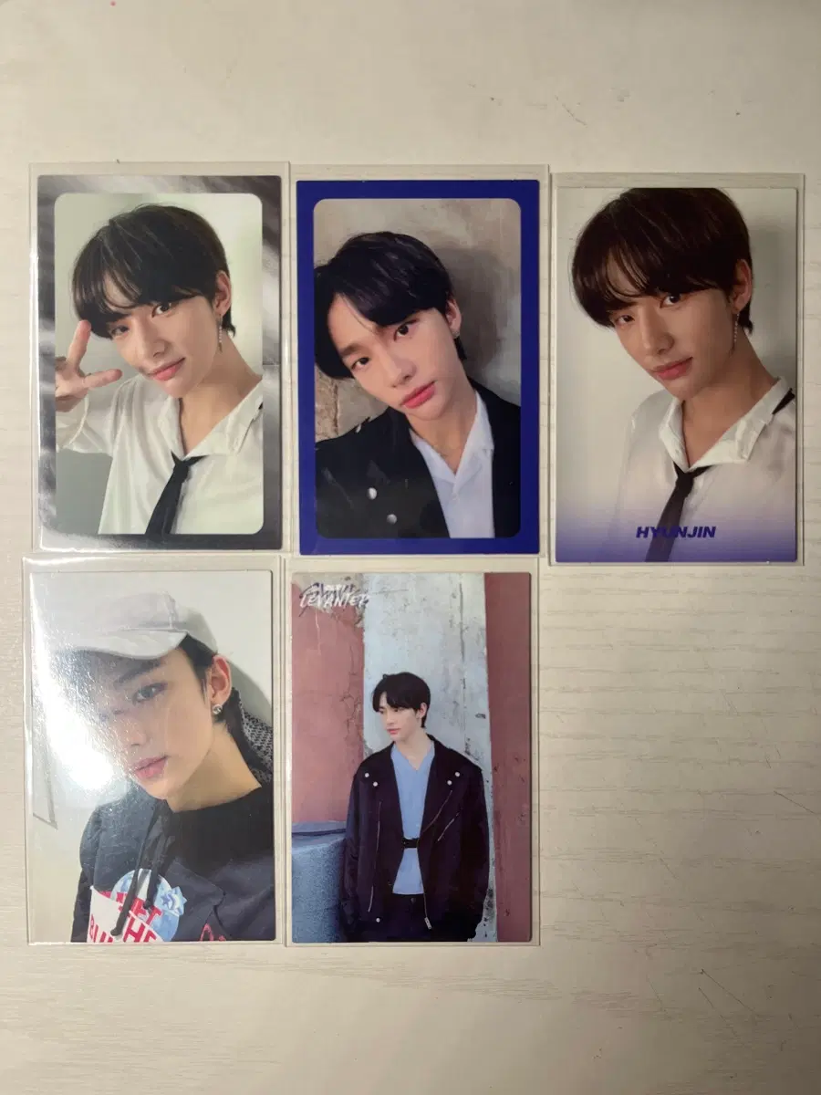 스트레이키즈 현진 앨포 판매
