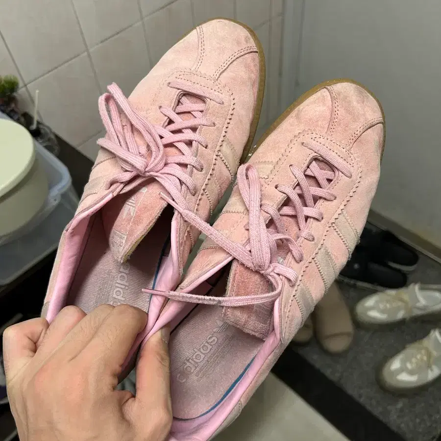 아디다스 버뮤다 글로우 핑크