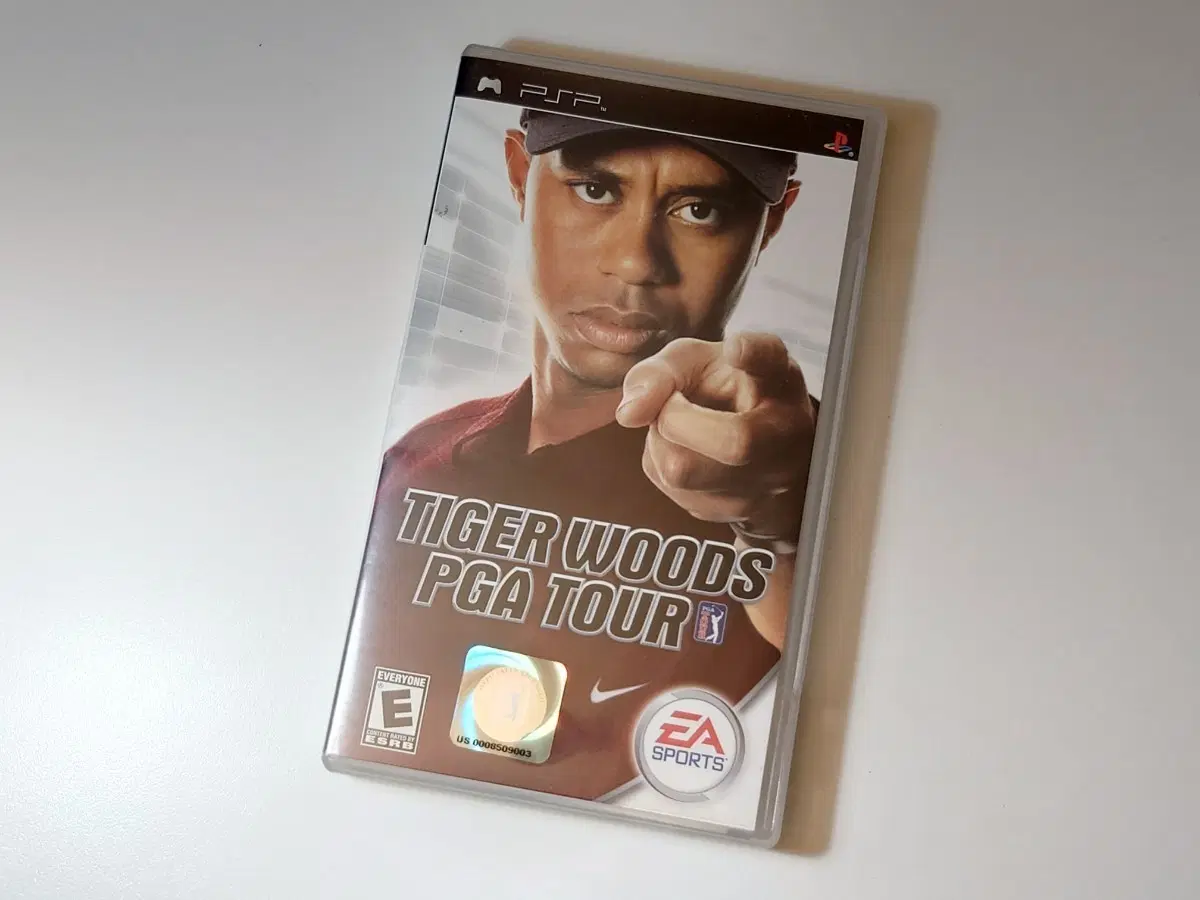 PSP 타이거우즈 PGA 투어 북미판 곽팩