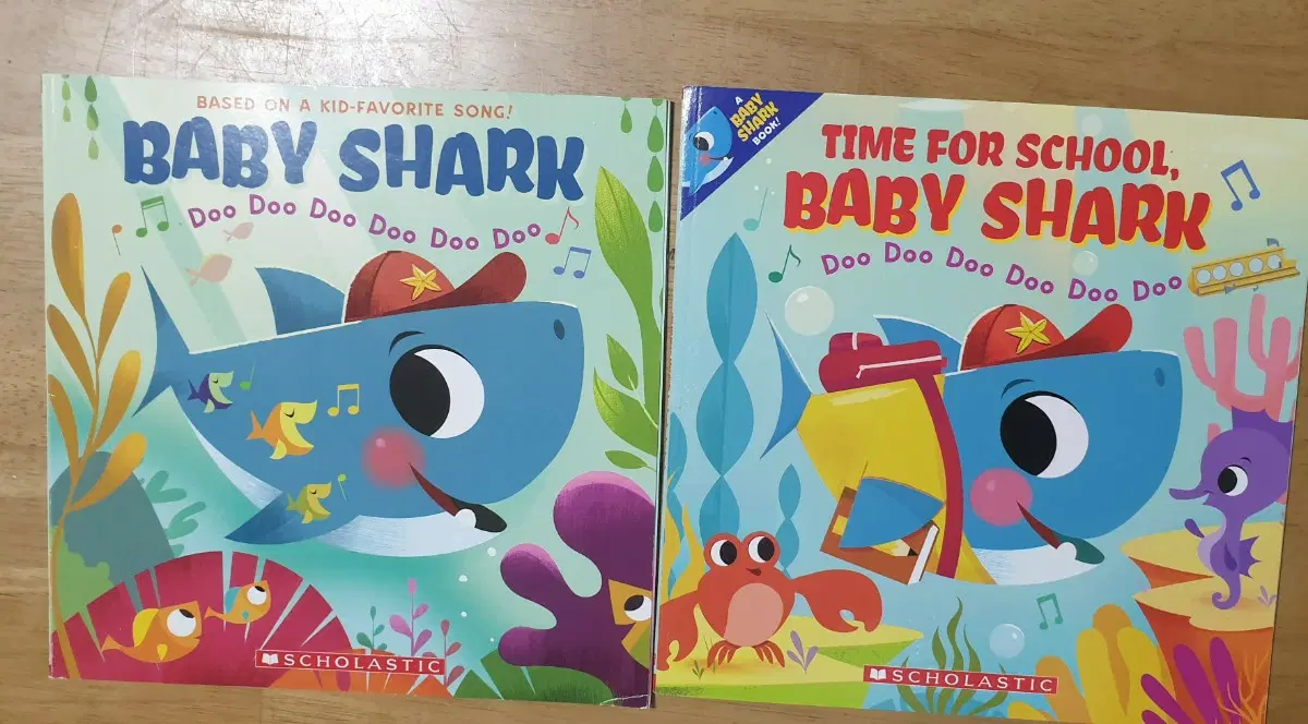 중고 영유아 영어원서 Baby Shark 동요 율동책 2권일괄