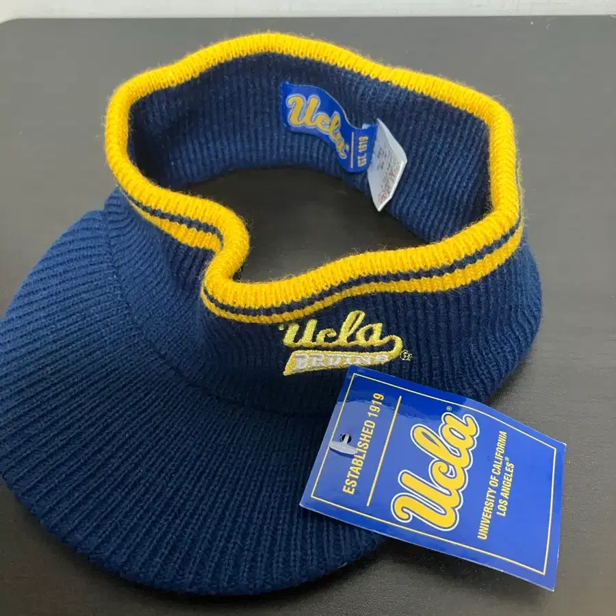 UCLA 정품 니트 썬캡 신품