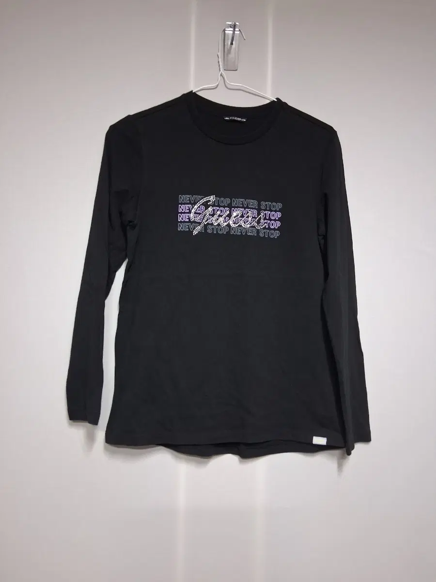 Guess 긴팔티 블랙(155)