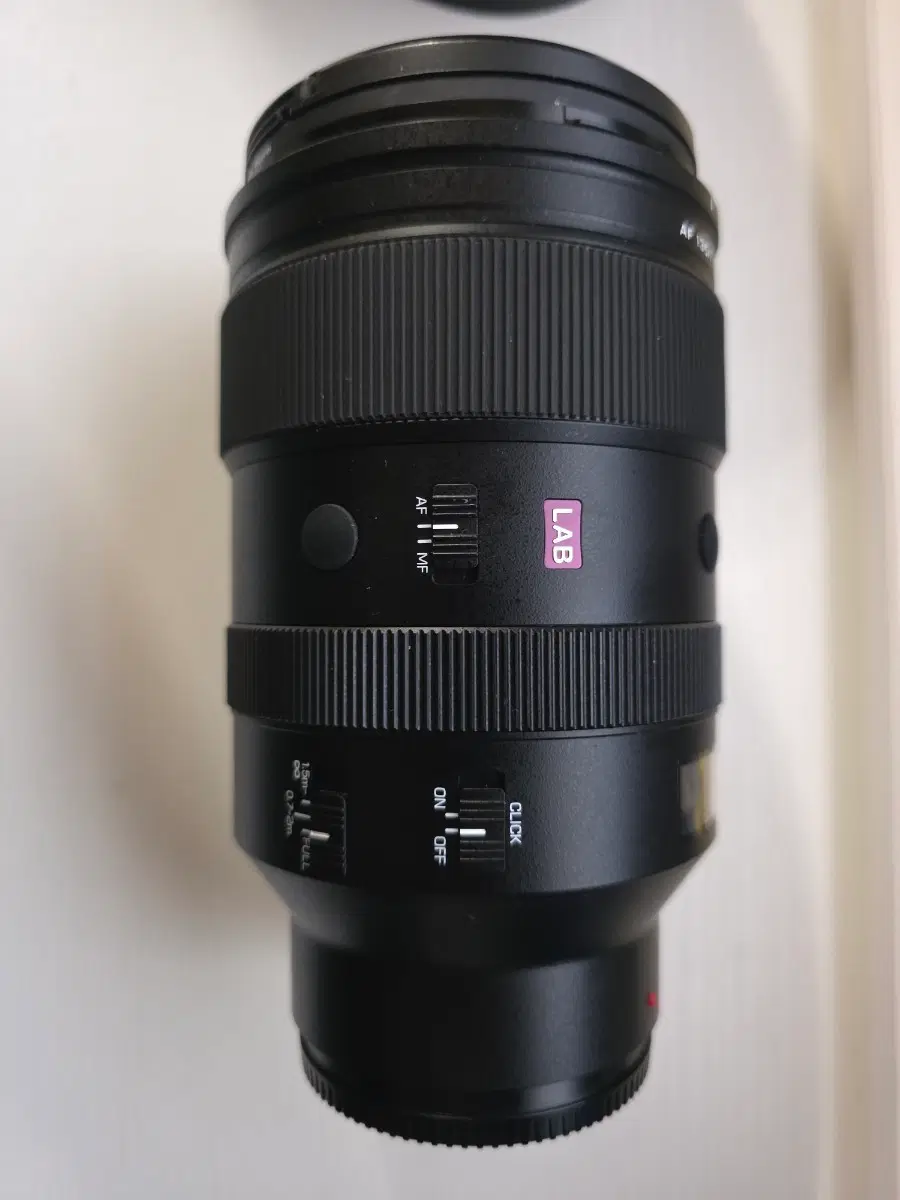 빌트록스 135mm f1.8 렌즈 판매합니다.