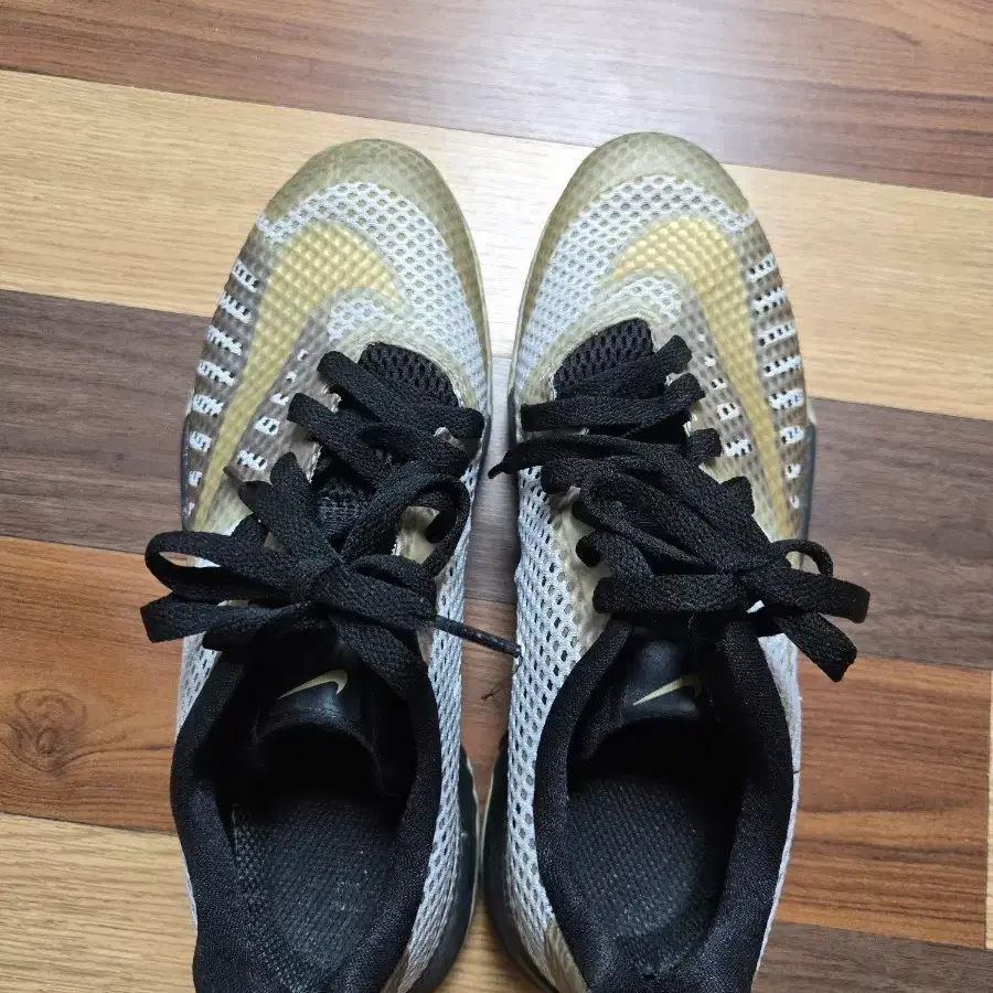NIKE 나이키 운동화 255사이즈