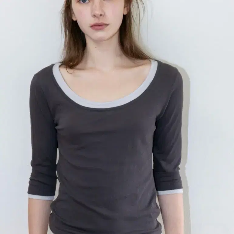 더릴 Double Layered Tee_Charcoal