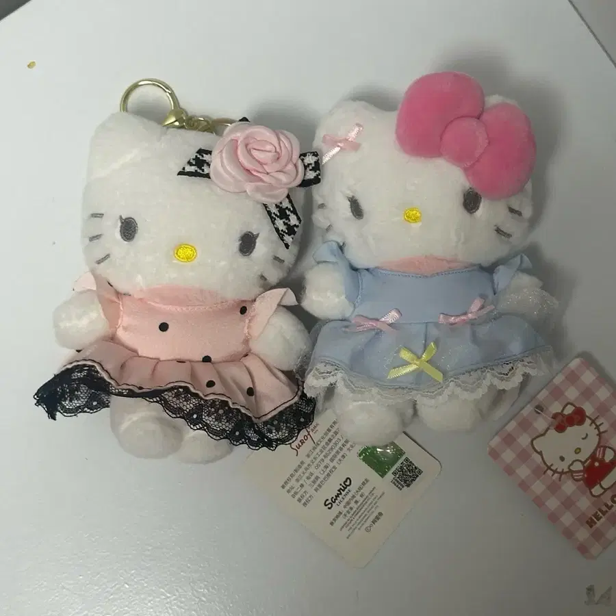 산리오 헬로키티 인형 키링