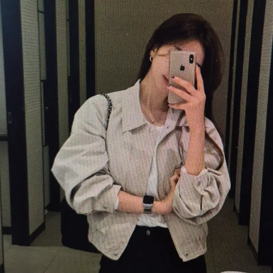 (해외배송)시크한 크롭 자켓 베이지/블랙